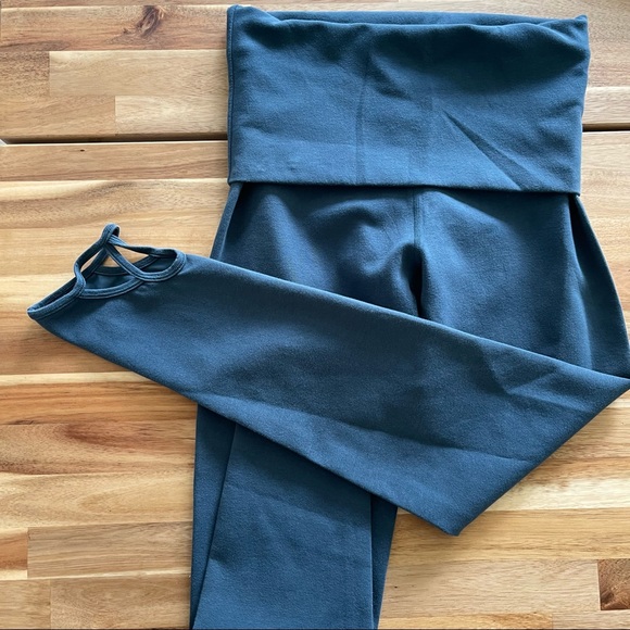 Free People Movement Moon Shadow Legging - Picture 5 of 7